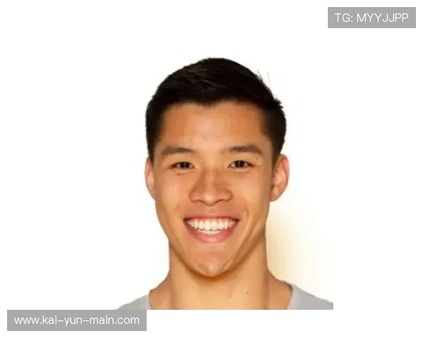 香港选手何甄陶男子50自冲金，不稳定中寻求突破